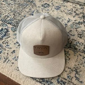 Grey RVCA Snapback - New!